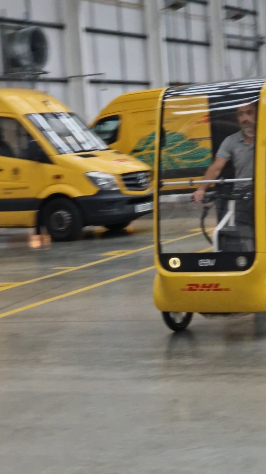 CYCLEDELIK EAV Cargobikes service, repairs and roadside assistance. CYCLEDELIK EAV Cargobikes service, repairs and roadside assistance.